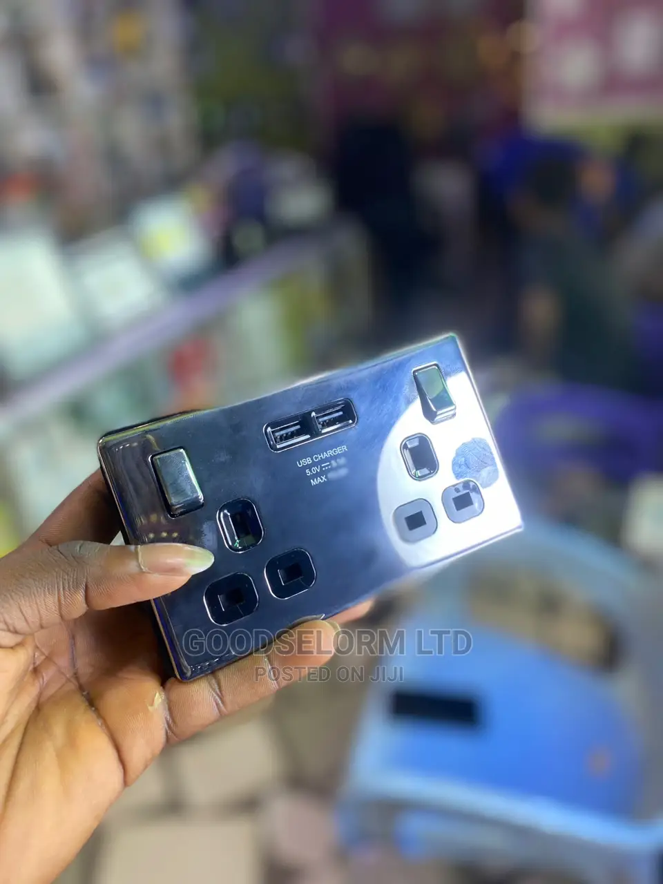 Black DOUBLE USB Sockets