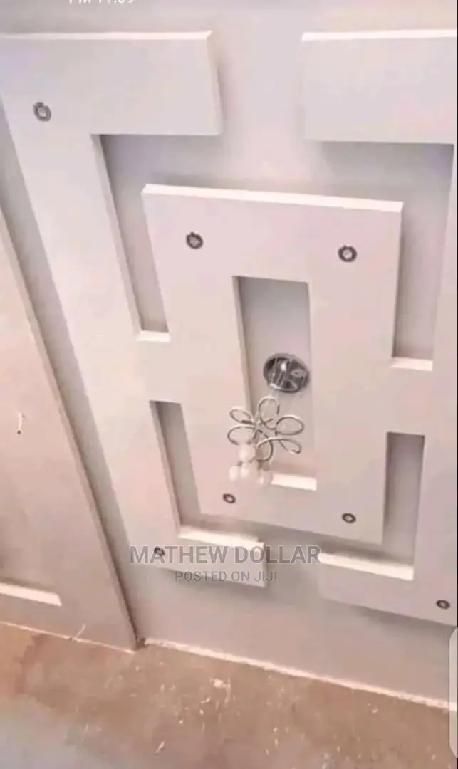 Pop Decorations