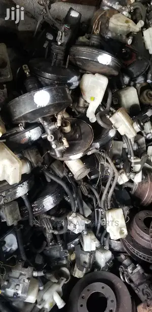 Hyundai Elantra 2012-2016 Brake Port