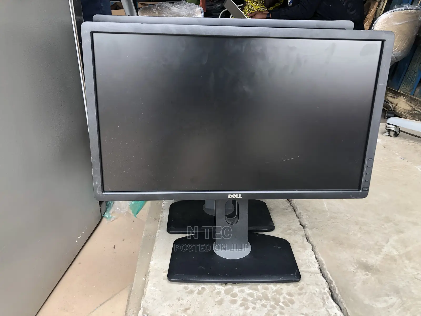 Dell Monitor 23 Inches