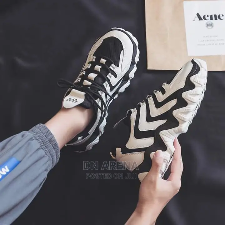 Unisex Sneakers