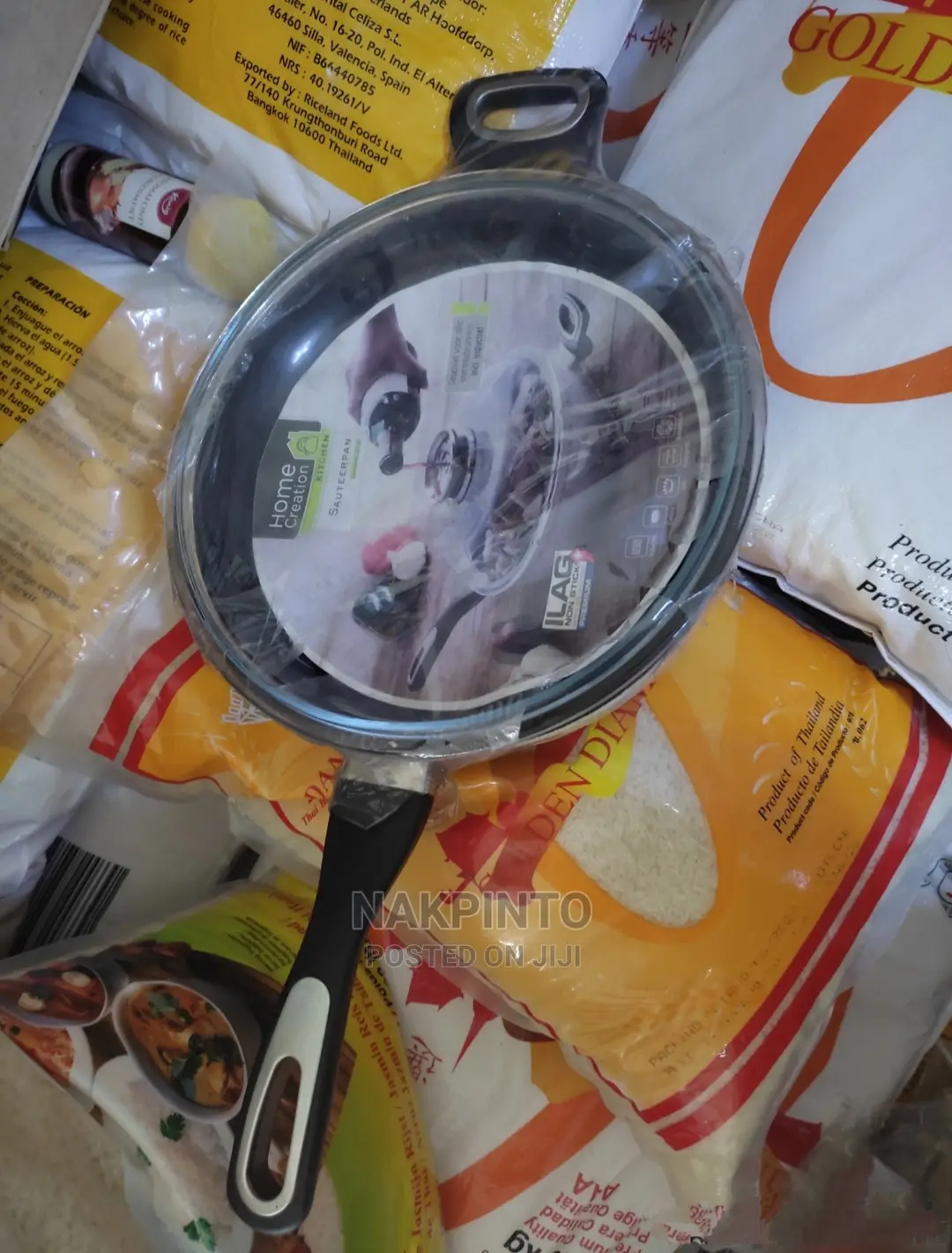 Sauté Pan With Glass Lid. High Quality Frying Pan