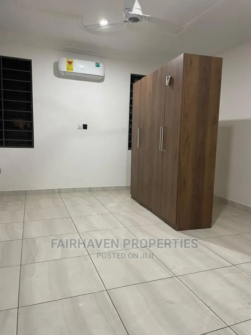2bdrm Apartment in Tseaddo, Airport Residential Area for Rent