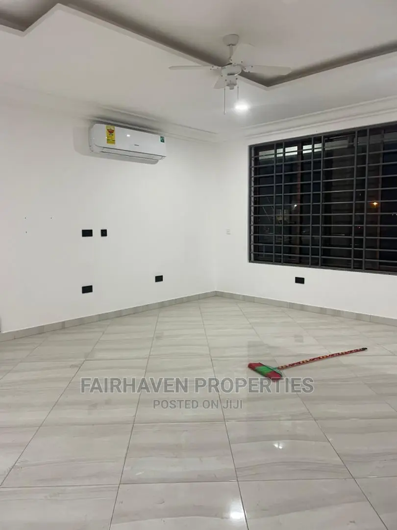 2bdrm Apartment in Tseaddo, Airport Residential Area for Rent
