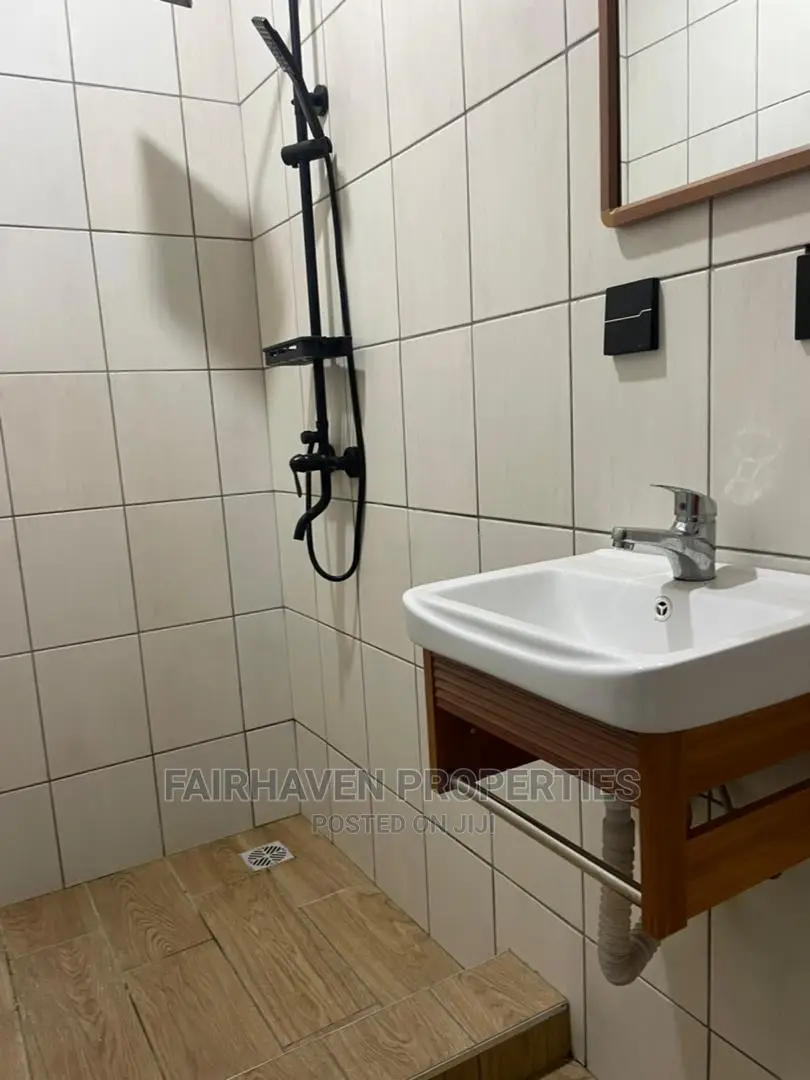 2bdrm Apartment in Tseaddo, Airport Residential Area for Rent
