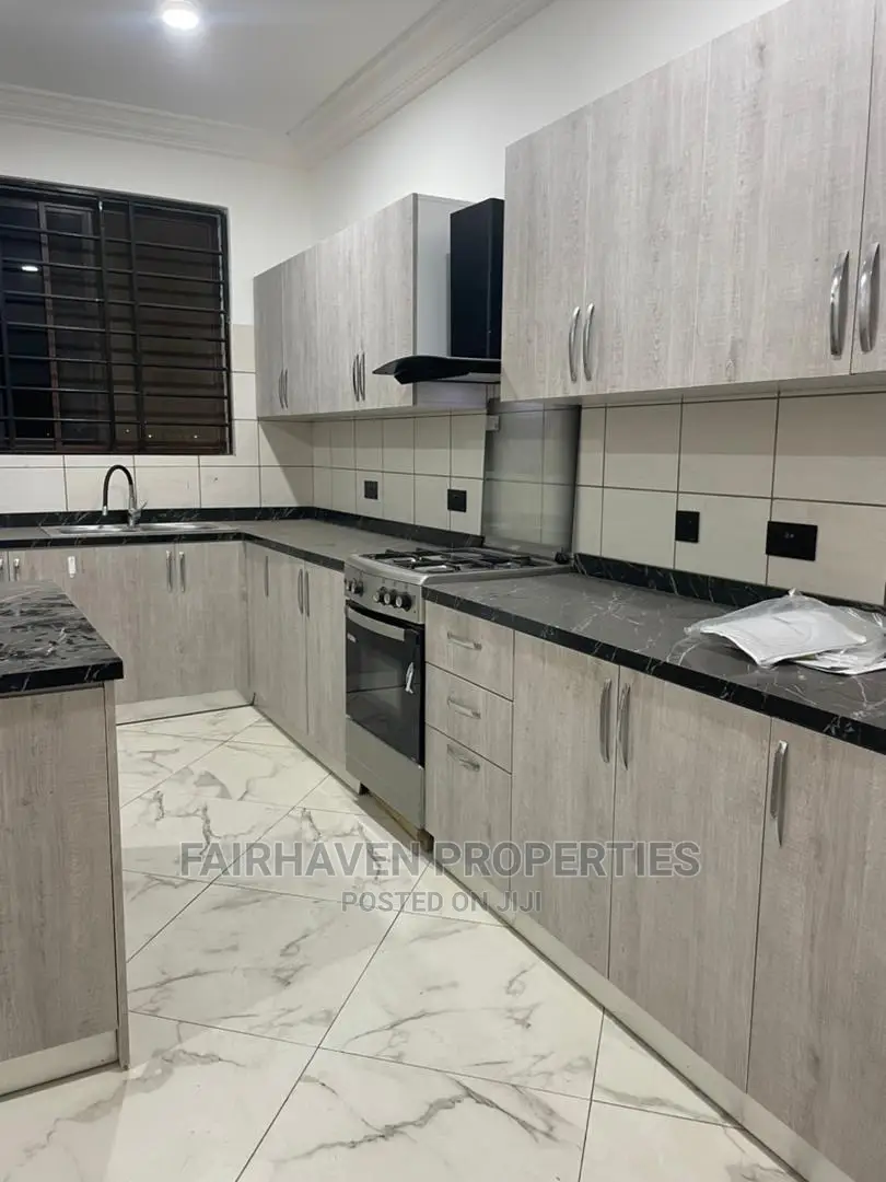 2bdrm Apartment in Tseaddo, Airport Residential Area for Rent