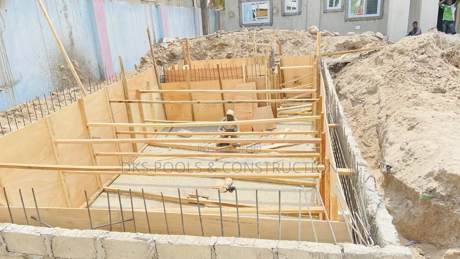 Swimming Pool Contractor