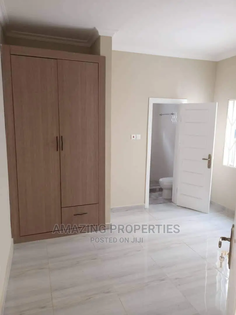 3bdrm House in Spintex for rent
