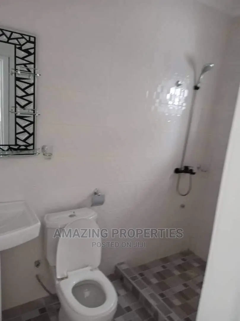 3bdrm House in Spintex for rent