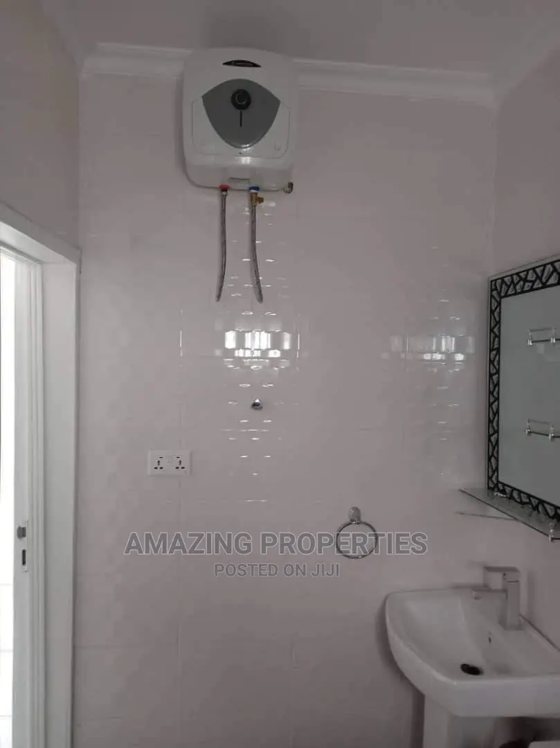 3bdrm House in Spintex for rent