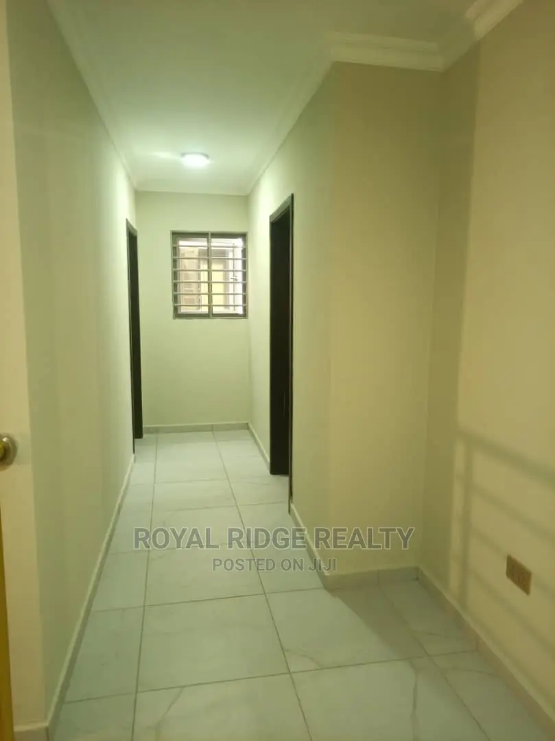 2bdrm Duplex in Upsa, Accra Metropolitan for rent