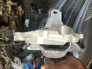 Honda Civic 2016-2022 Engine Seat or Engine Mount
