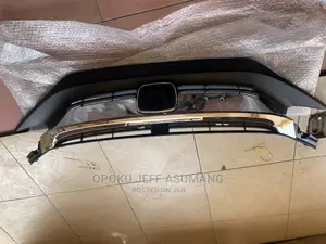 Civic 2016-2017 Top Grille