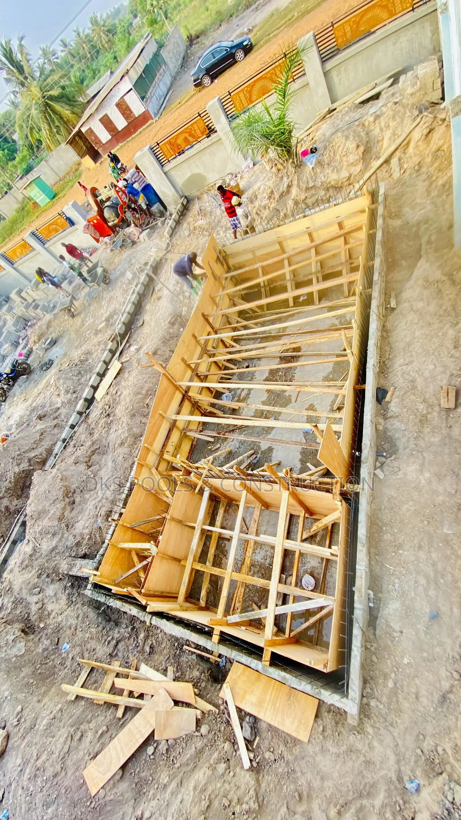 Swimming Pool Contractor