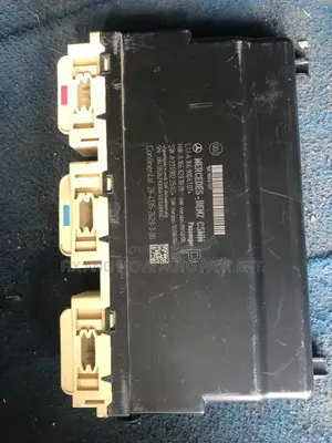 Mercedes Benz W205/W SEAT CONTROL MODULE in Stock