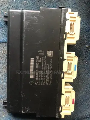 Mercedes Benz W205/W SEAT CONTROL MODULE for Sale