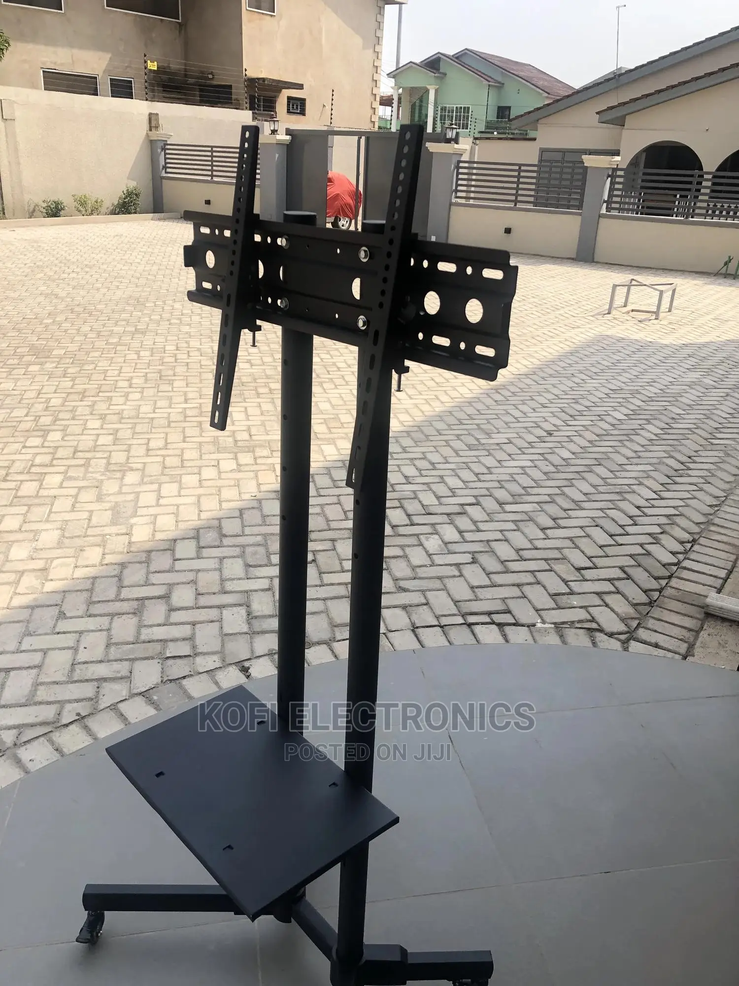 360 Degree Rotating Metal Casters W/ Sleeve TV Stand 32-70