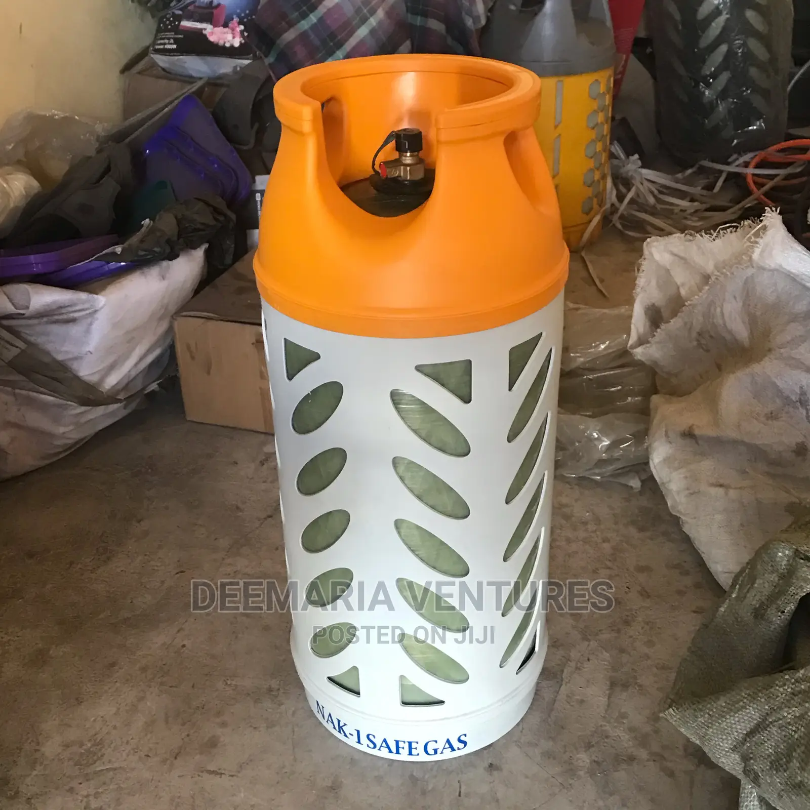 BRAND NEW 16kg Fibre Gas Cylinder for Sale
