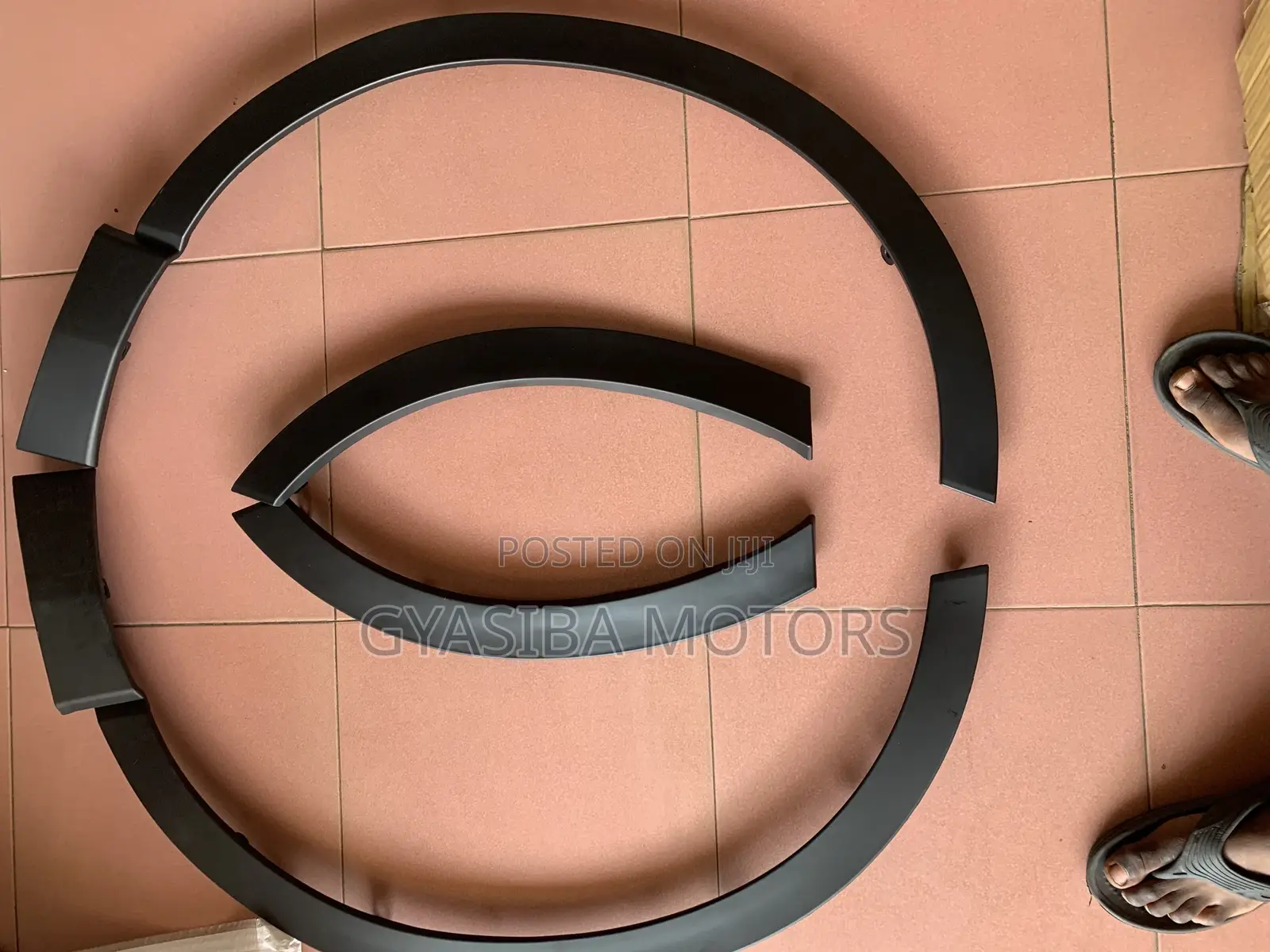 CRV 2017-2020 Fender Moulding