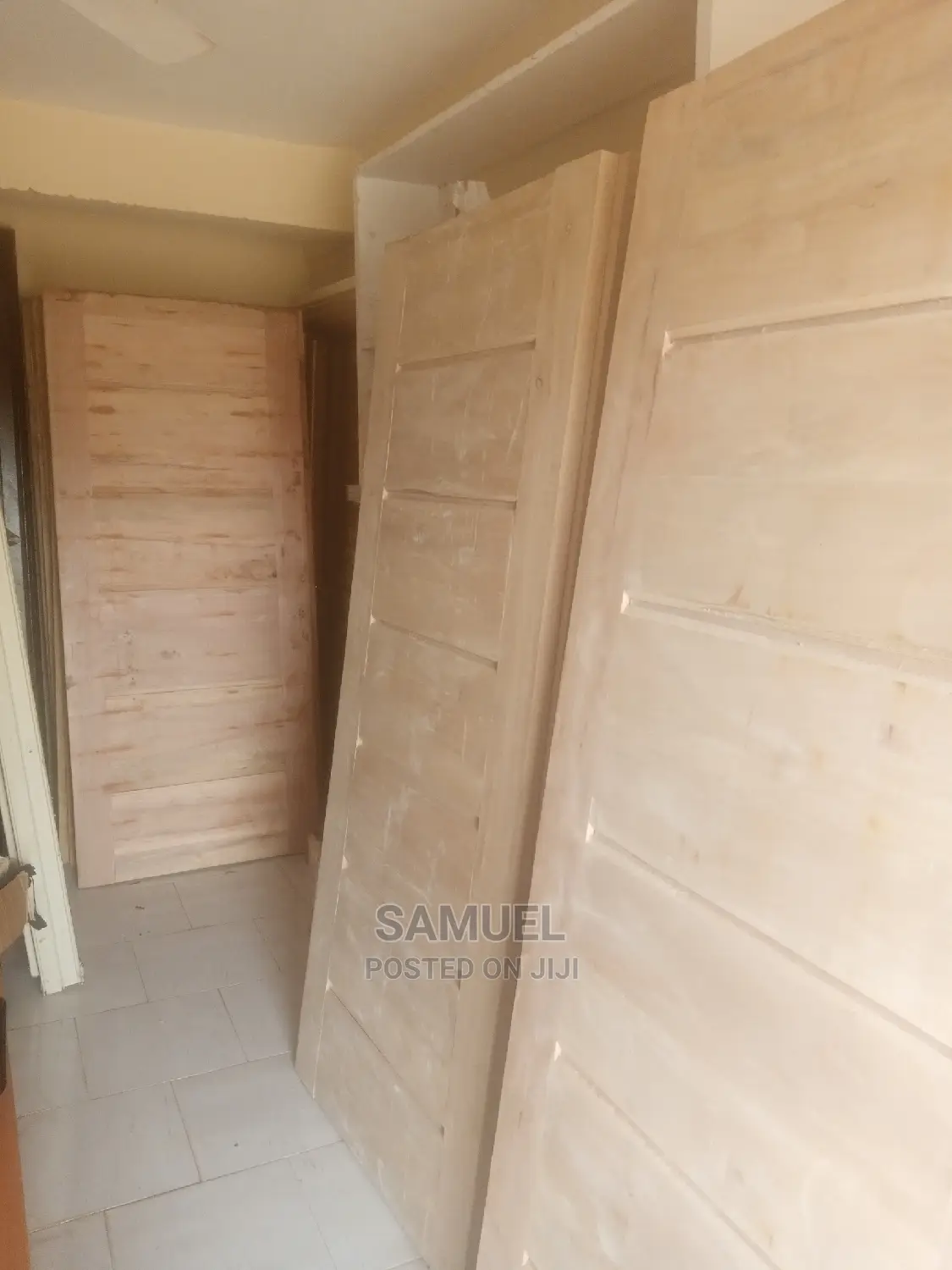 High Quality Local Wooden Doors