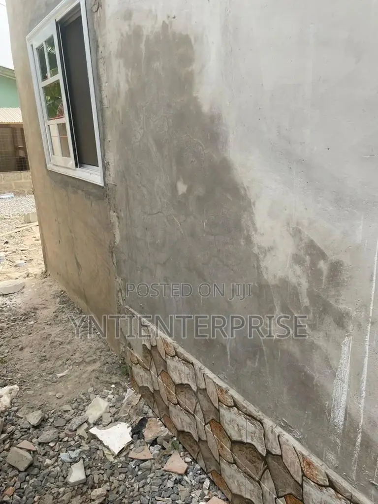 Dampness/ Salty/ Water Stain/ Peeling Wall Treatment
