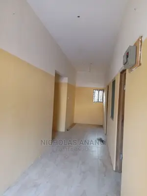 2bdrm Apartment in the Dorns, New Town for Rent