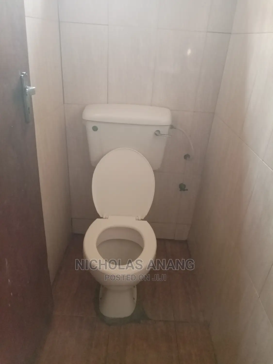 2bdrm Apartment in the Dorns, New Town for Rent