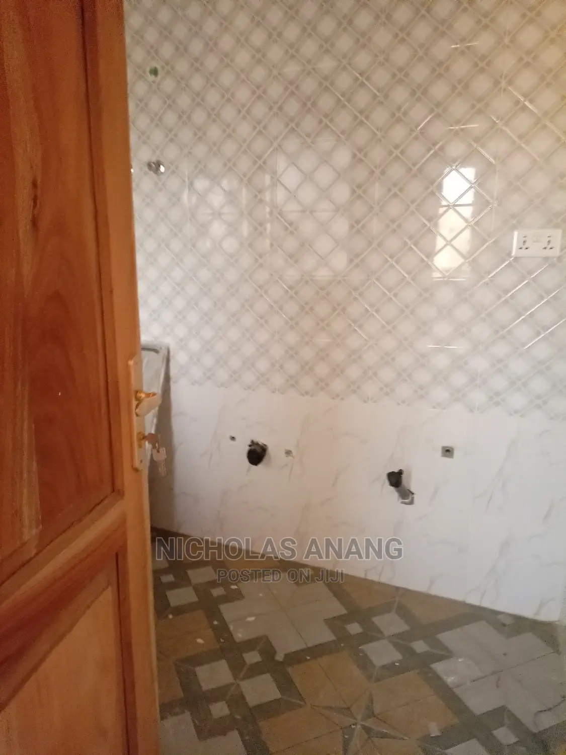 1bdrm Apartment in Dorns Properties, New Town for Rent