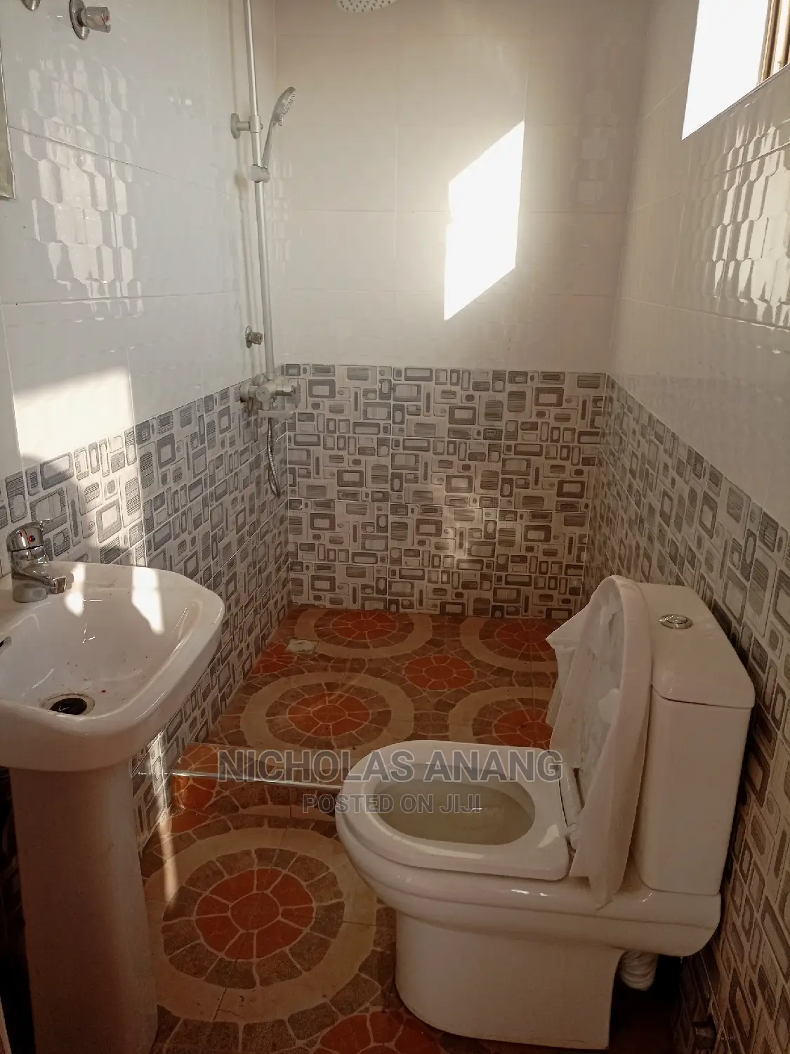 1bdrm Apartment in Dorns Properties, New Town for Rent