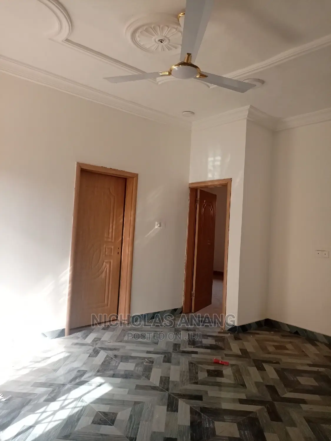 3bdrm Apartment in Dorns Properties, New Town for rent