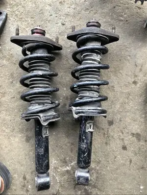 Honda CR-V 2014 Back Shocks