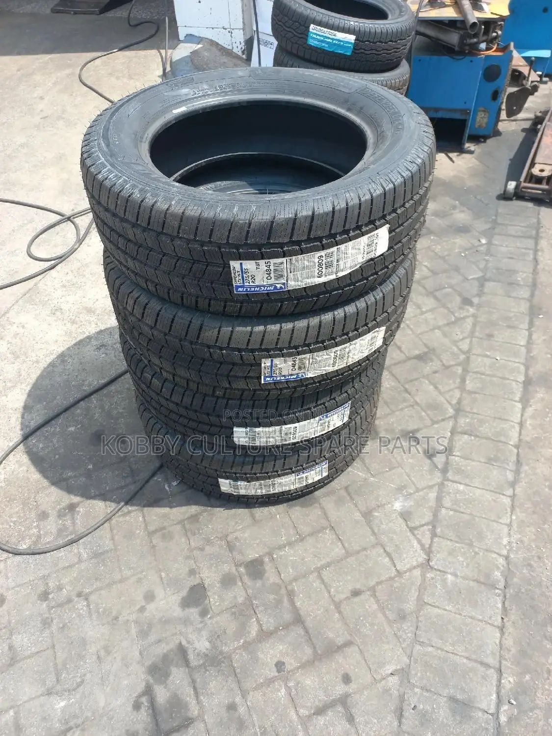 Sell All Kind of Vehicle Tyres Free Delivery