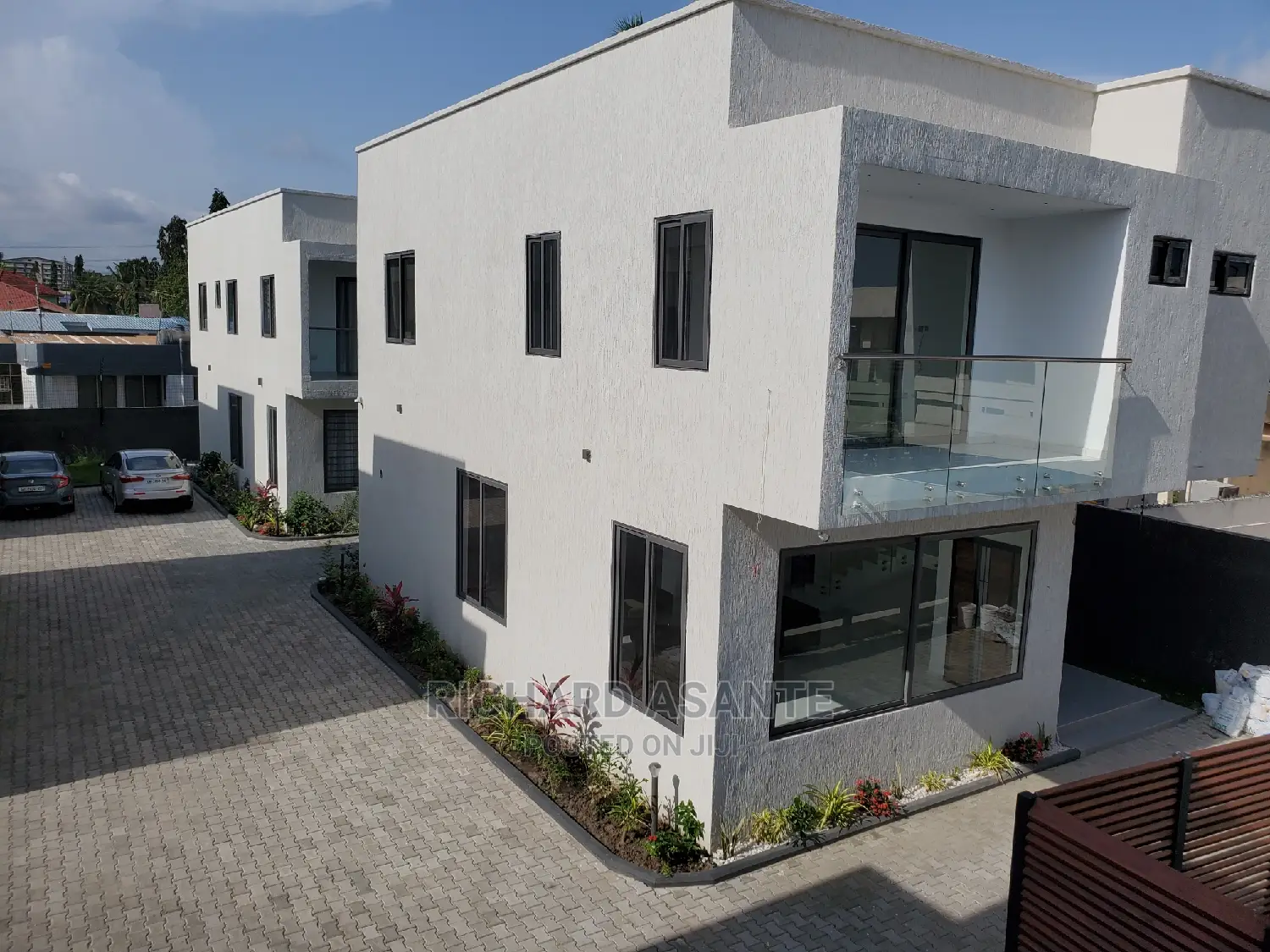 Full Management of Houses, Apartments/Hotels for Short Stay