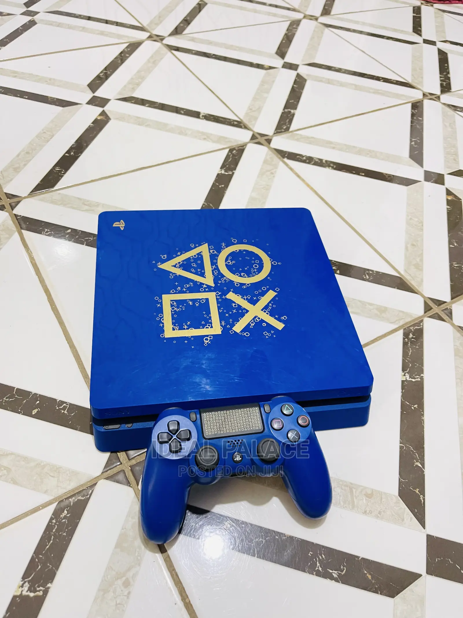 Ps4 Slim Blue Edited Edition With 10 Games