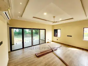 4bdrm House in East Legon for Sale