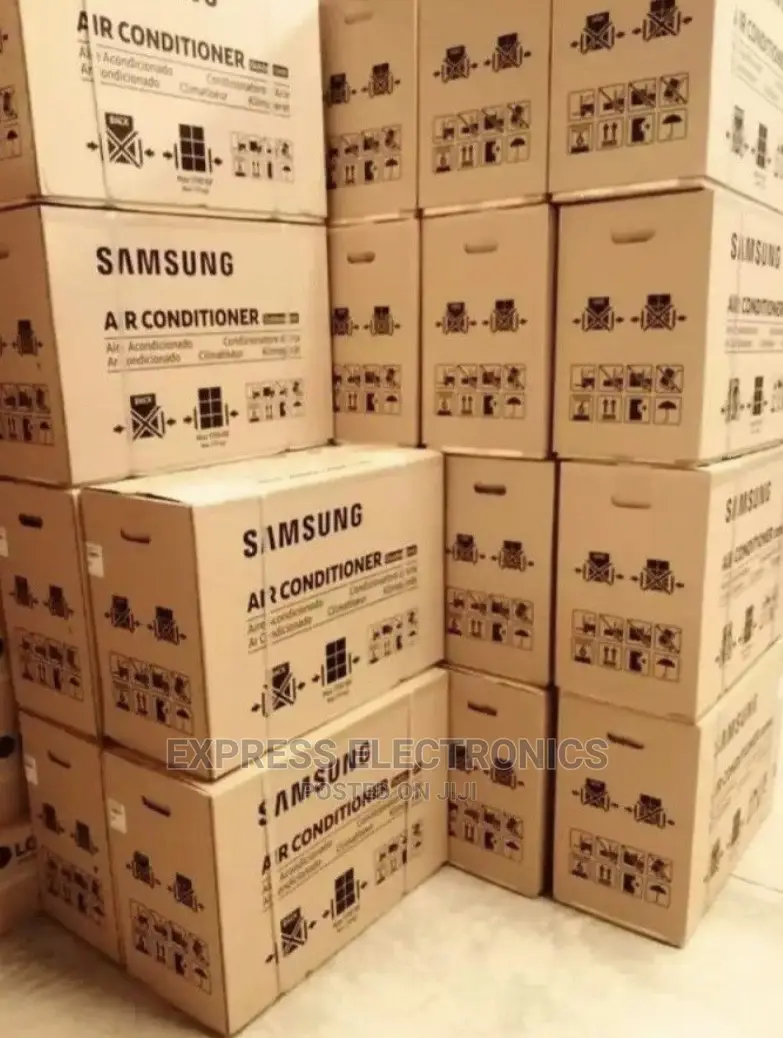 Shot Cake 1.5hp Split {White}Samsung R419 Gas No Inverter AC