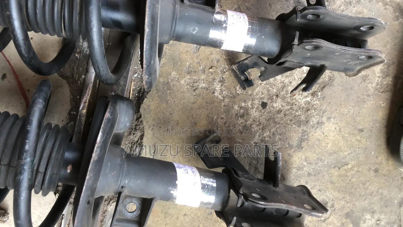 Nissan Sentra B16 Front Shocks