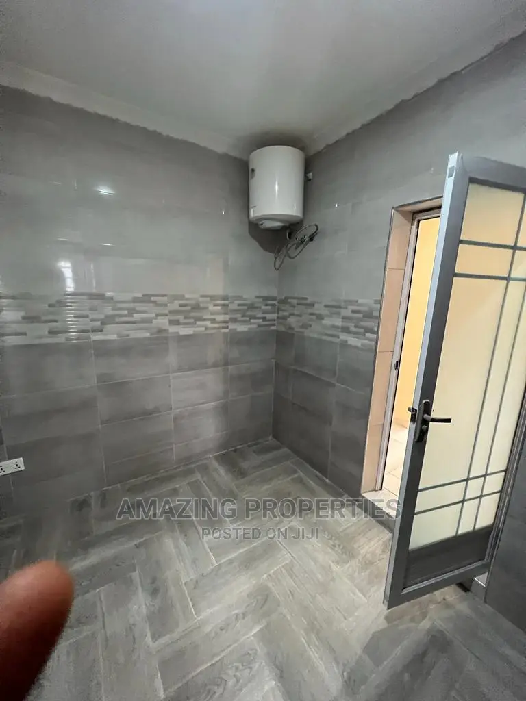 3bdrm House in Spintex for rent
