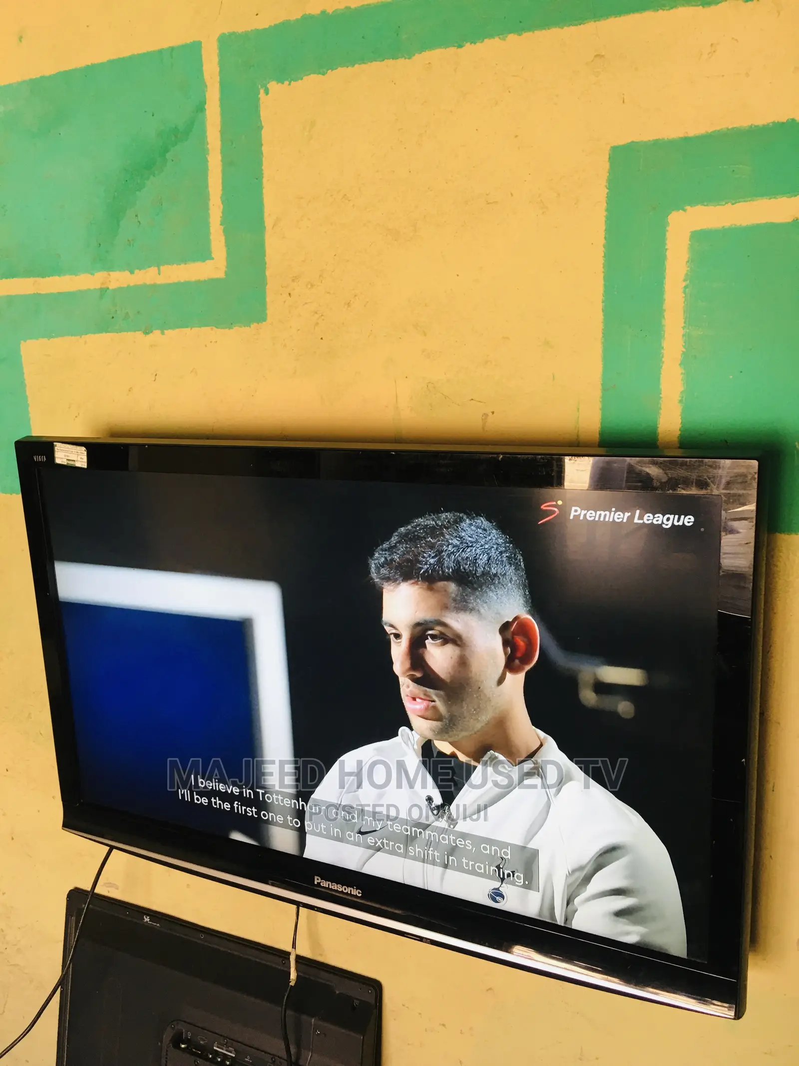 38inches Digital Satellite Panasonic Tv