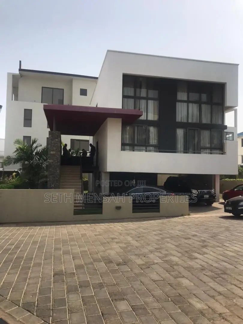 Furnished 4bdrm House in Skm Property, Cantonments for Sale