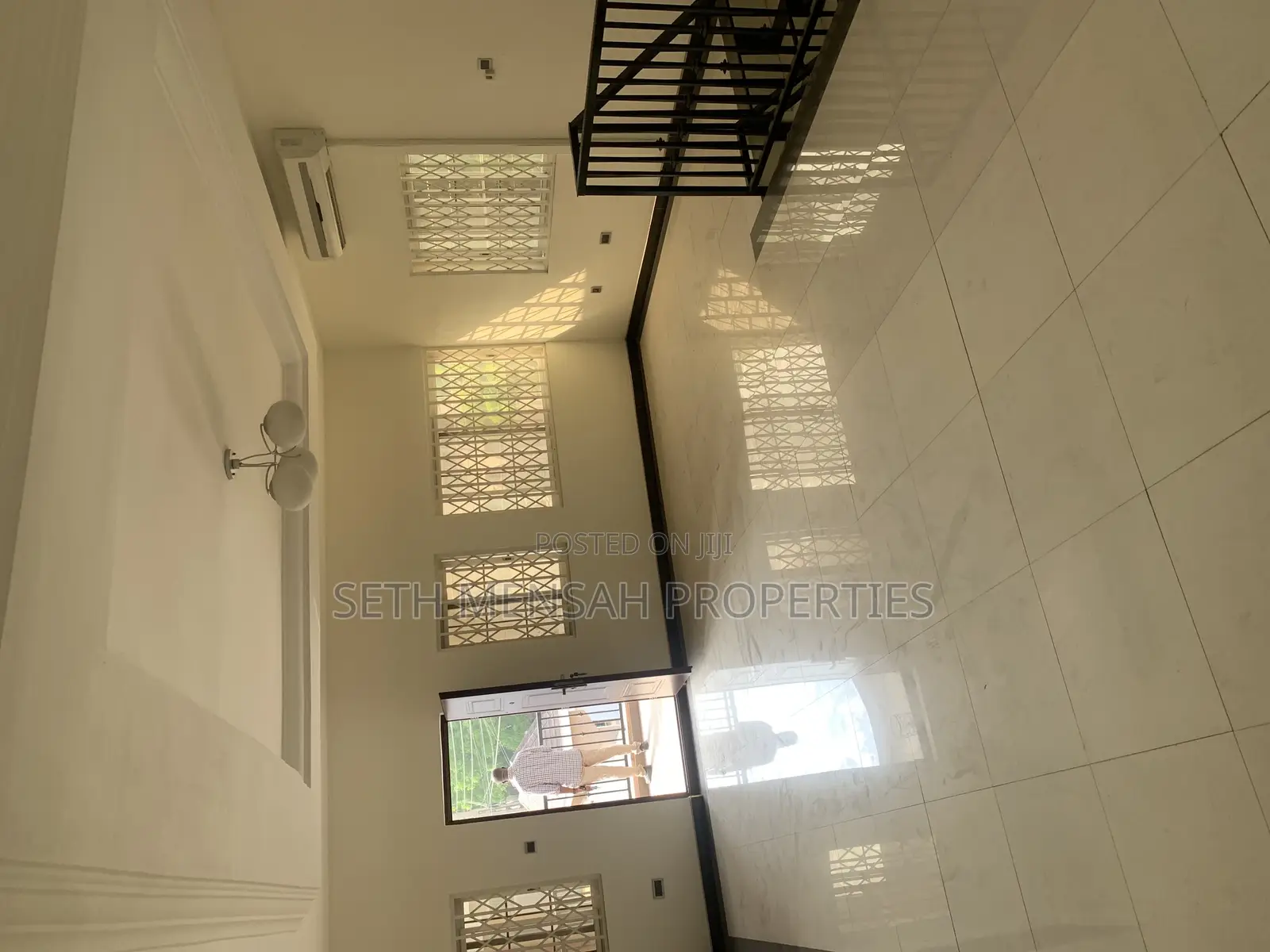 4bdrm House in Skm Property, Cantonments for Sale