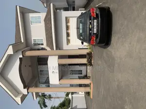 4bdrm House in Skm Property, Cantonments for Sale
