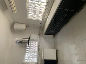 4bdrm House in Skm Property, Cantonments for Sale