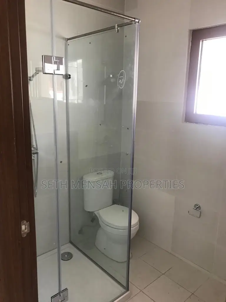5bdrm House in Skm Property, Cantonments for rent