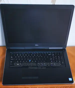 Laptop Dell Precision 7720 16GB Intel Xeon SSD 512GB