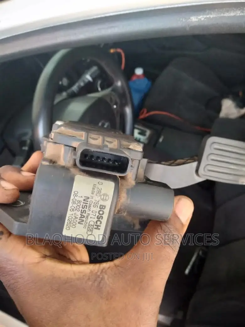 Nissan ACCELERATOR PEDAL Available