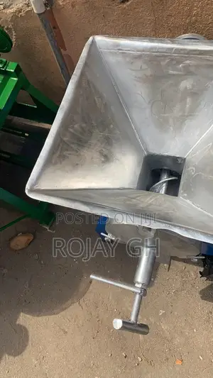 Pepper Milling Machine