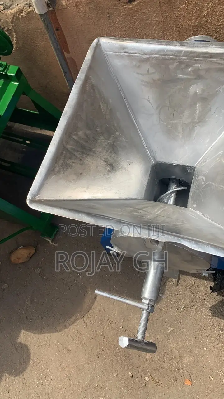 Pepper Milling Machine