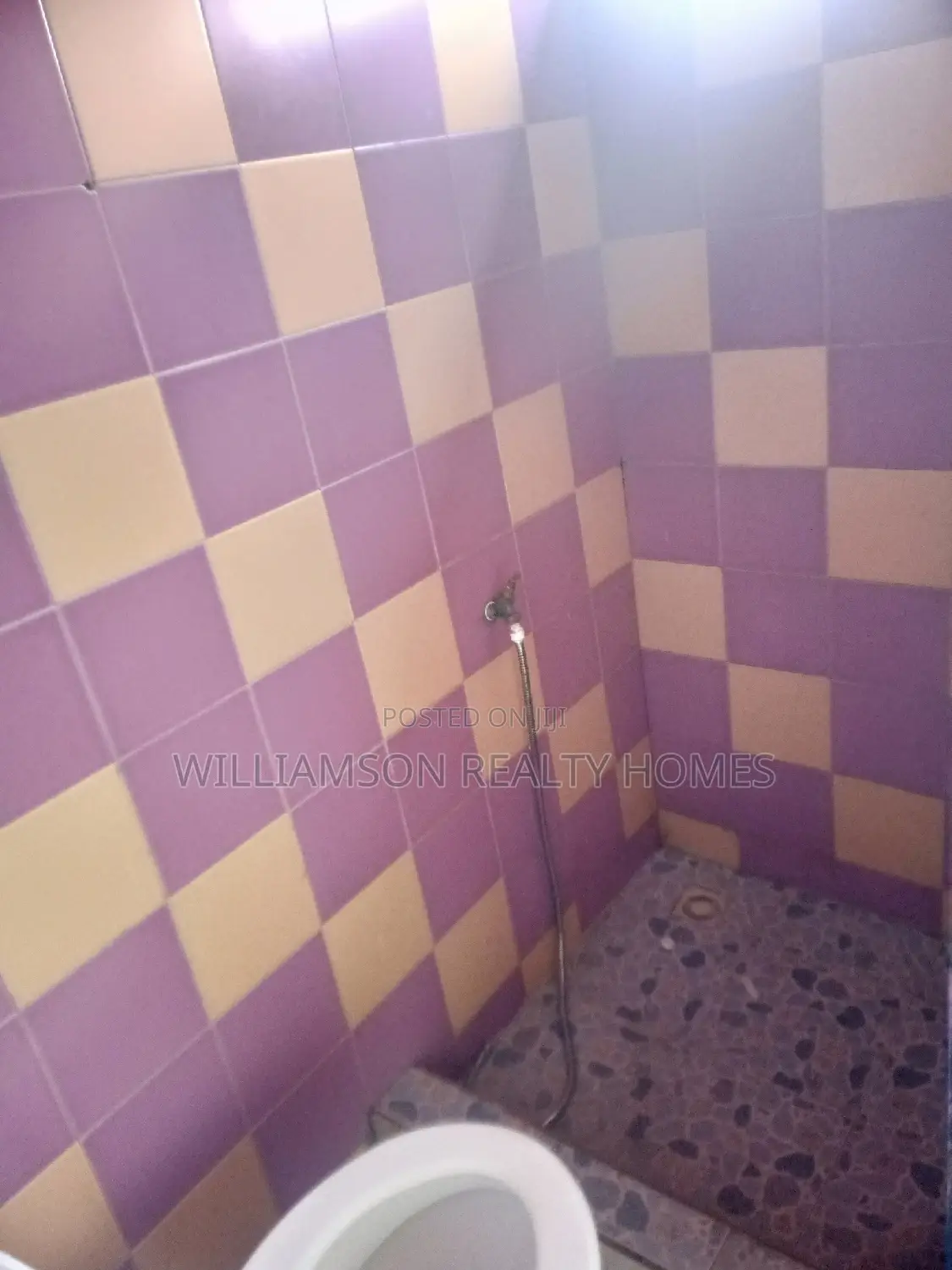 1bdrm Apartment in Hfc Estate, Spintex for rent