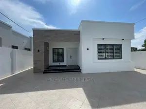 3bdrm House in Baatsona Total for sale